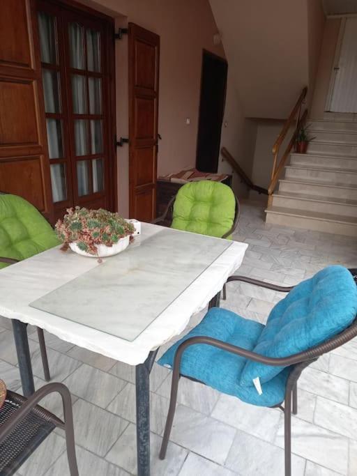 Apartamento Το Σπίτι Του Γιάννη Pýli Exterior foto